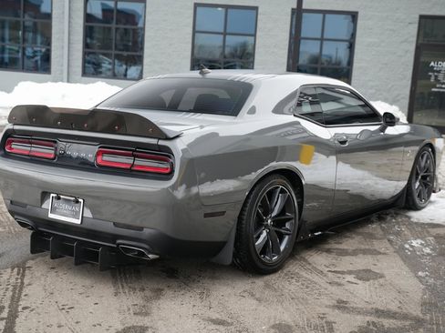 Used 2019 Dodge Challenger R/T Scat Pack w/ Shaker Package image 26