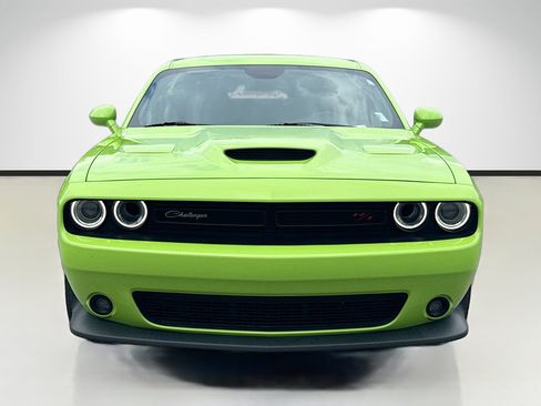 Used 2023 Dodge Challenger R/T Scat Pack RWD image 8