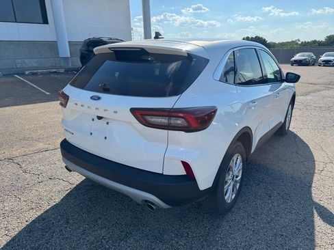Used 2023 Ford Escape Active w/ Cold Weather Package FWD image 7
