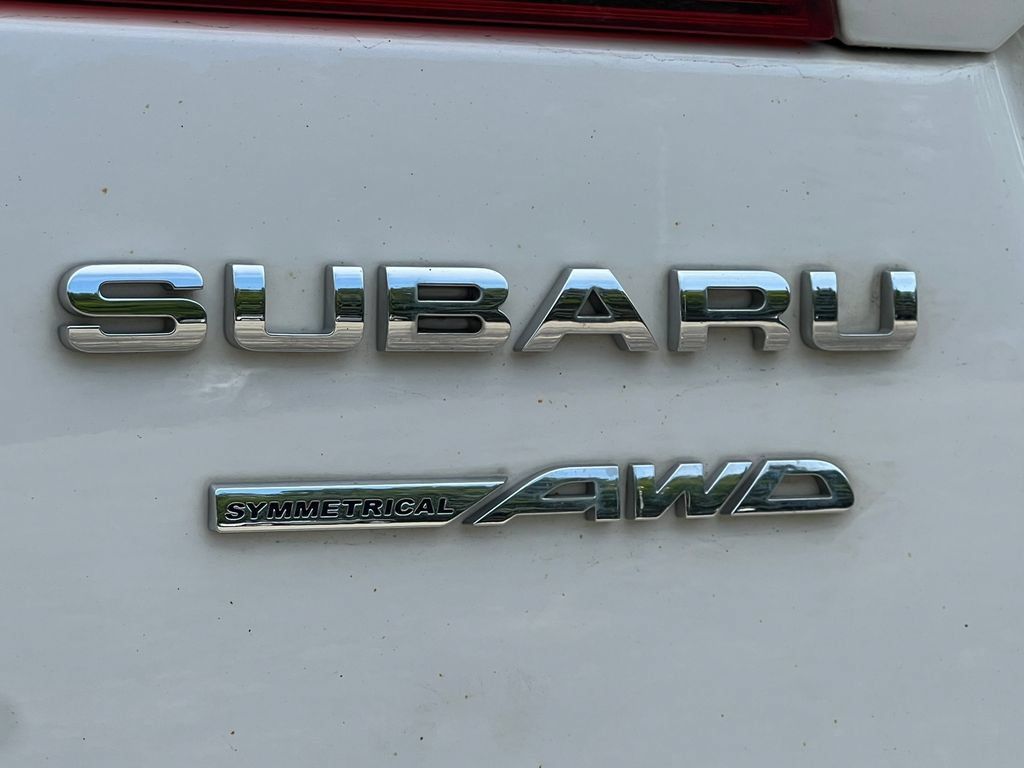 Used 2017 Subaru Outback 2.5i Premium AWD/4WD image 11
