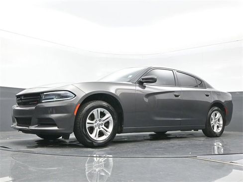 Used 2019 Dodge Charger SXT image 23