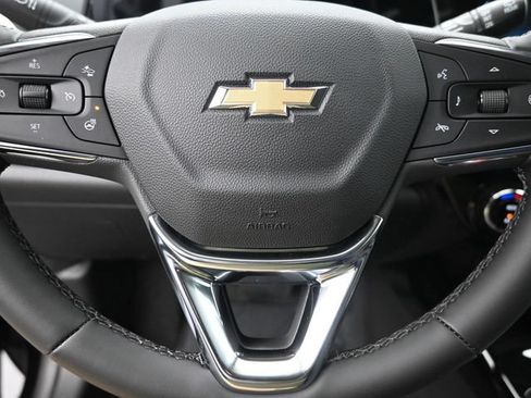Used 2026 Chevrolet Trax LT w/ Driver Confidence Package FWD image 24