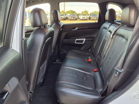 Used 2015 Chevrolet Captiva Sport LT w/ Convenience Package FWD image 8