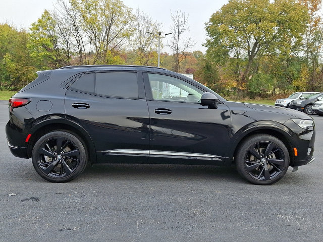 Used 2023 Buick Envision Essence w/ Sport Touring Package AWD/4WD image 10