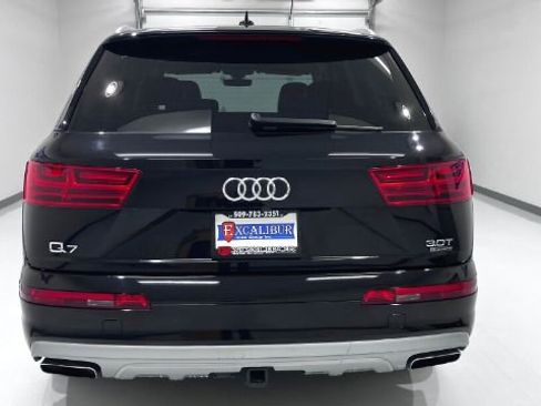 Used 2017 Audi Q7 3.0T Premium Plus image 11
