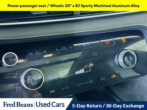 Used 2023 INFINITI QX60 Luxe w/ Performance Audio Package AWD/4WD image 23