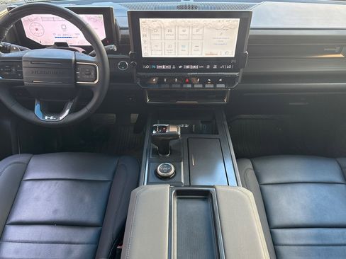 Used 2024 GMC Hummer EV 3X w/ Extreme Off-Road Package image 15