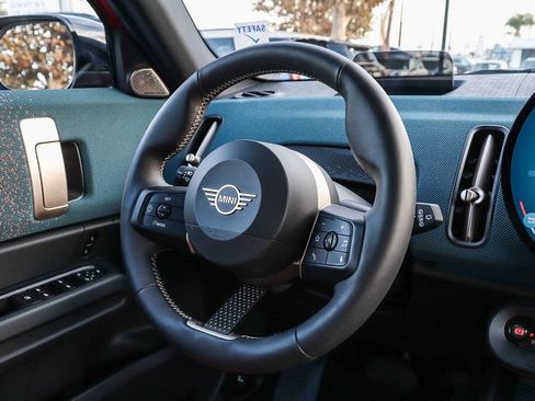 Used 2025 MINI Cooper Countryman S image 15