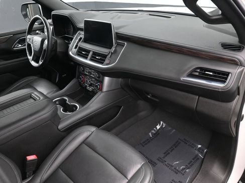 Used 2021 Chevrolet Tahoe Z71 w/ Z71 Off-Road Package image 11