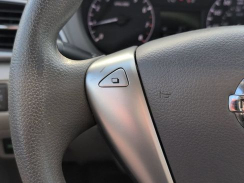 Used 2014 Nissan Sentra S FWD image 14