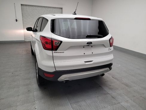 Used 2019 Ford Escape SE AWD/4WD image 6
