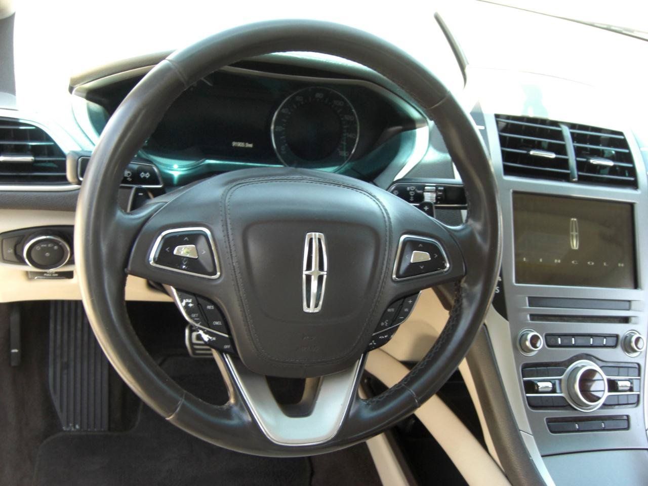 Used 2018 Lincoln MKZ Premiere w/ Magnetic Appearance Package FWD image 9