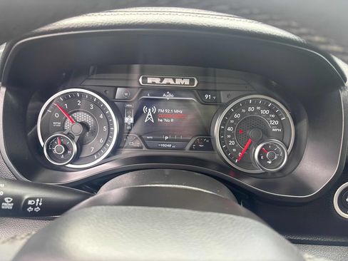 Used 2026 RAM 1500 Laramie AWD/4WD image 13