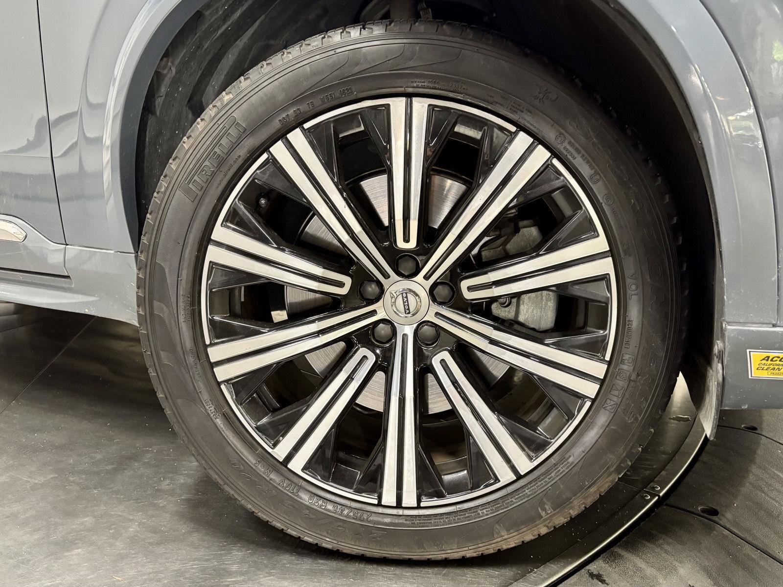 Used 2021 Volvo XC90 T8 Inscription w/ Advanced Package AWD/4WD image 12