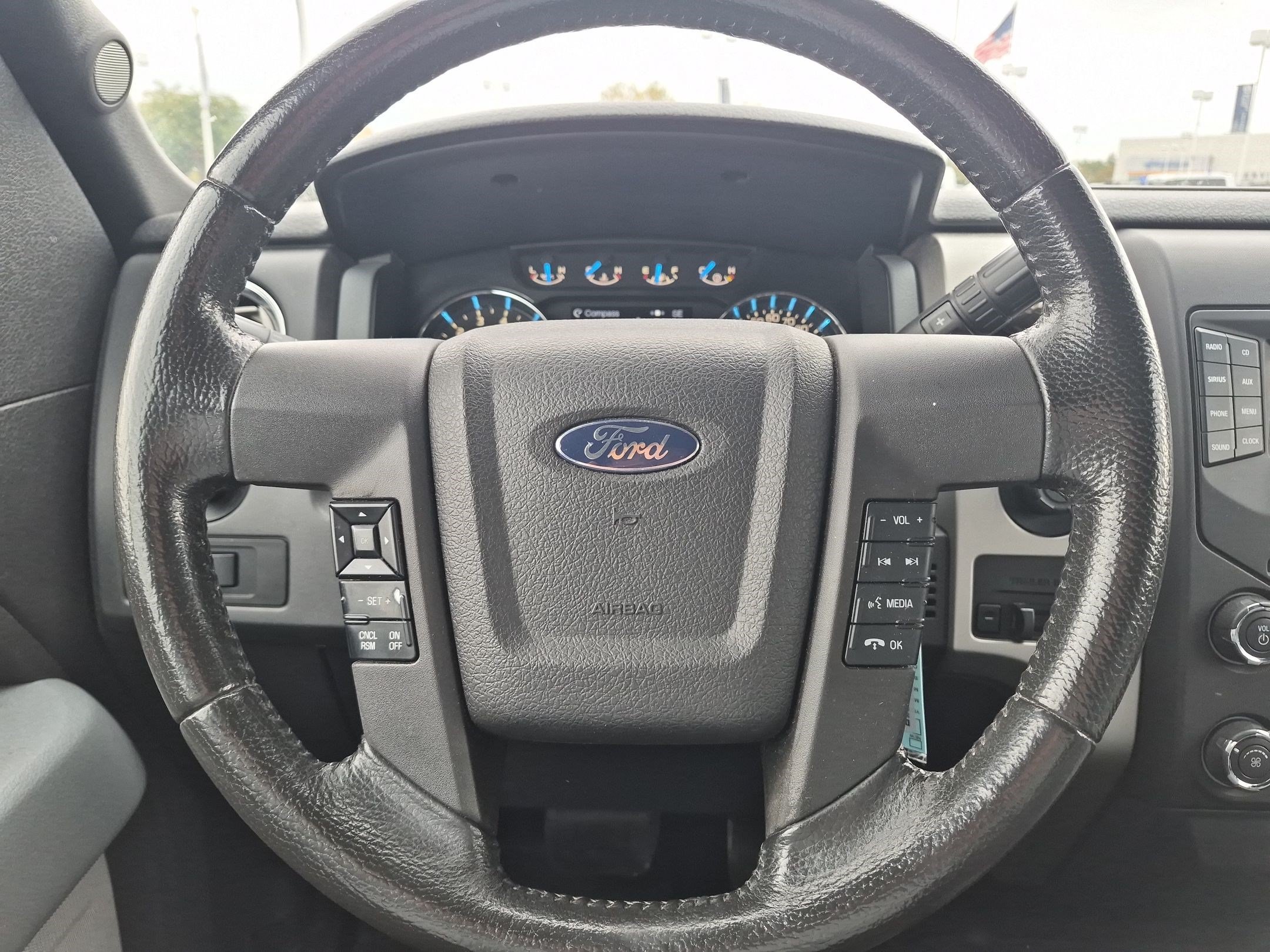 Used 2013 Ford F150 XLT w/ Luxury Equipment Group AWD/4WD image 18