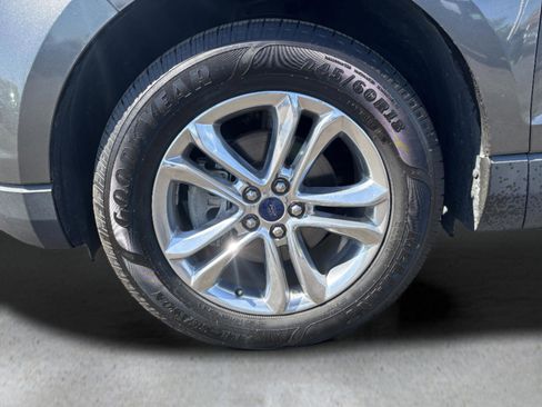 Used 2015 Ford Edge SEL w/ Equipment Group 201A FWD image 26