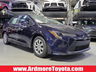 New 2025 Toyota Corolla LE