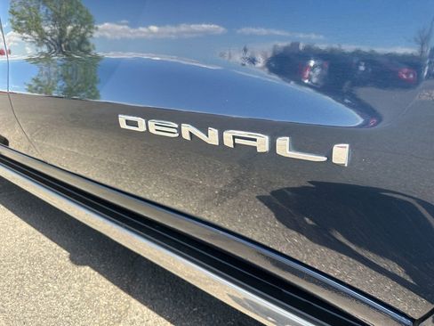 Used 2021 GMC Sierra 1500 Denali w/ Denali Ultimate Package image 37