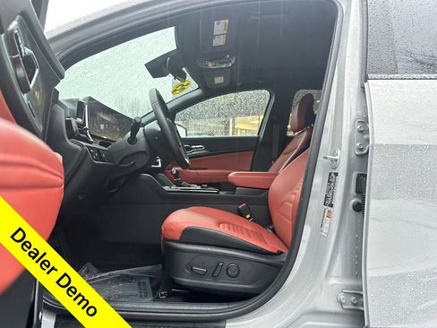 New 2025 Kia Sportage SX image 10