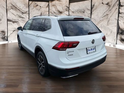 Used 2021 Volkswagen Tiguan SE image 5