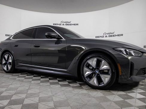 Used 2025 BMW i4 eDrive40 w/ Premium Package image 3