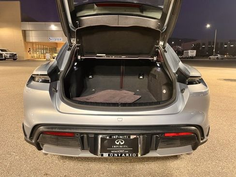 Used 2023 Porsche Taycan 4 Cross Turismo image 21