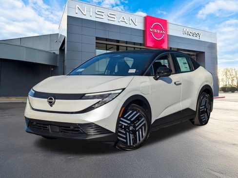 New 2026 Nissan Leaf SV+ image 1
