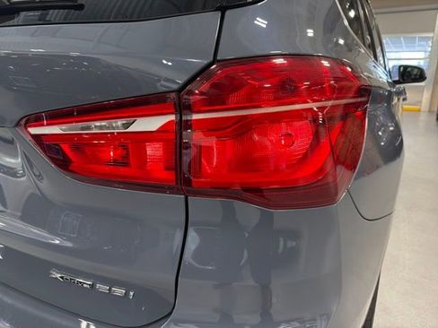 Used 2021 BMW X1 xDrive28i w/ Convenience Package AWD/4WD image 32