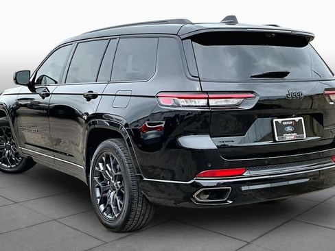 Used 2025 Jeep Grand Cherokee L Summit AWD/4WD image 12
