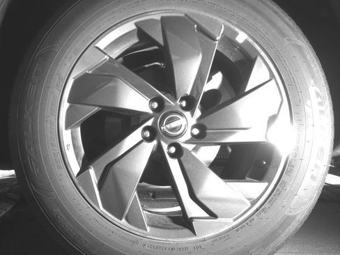 Used 2025 Nissan Rogue SV image 14