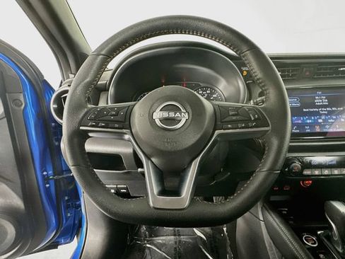 Used 2024 Nissan Kicks SR w/ Interior Electronics Package FWD image 12