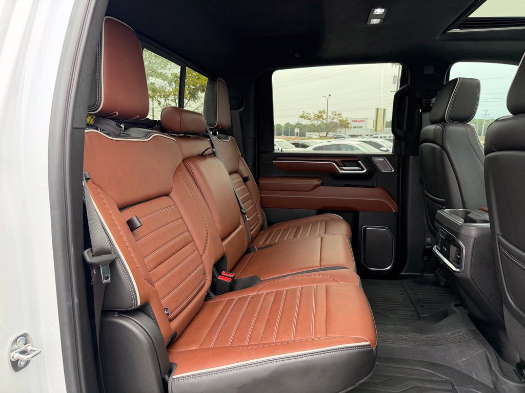 Used 2024 GMC Sierra 2500 Denali Ultimate w/ Max Trailering Package AWD/4WD image 30