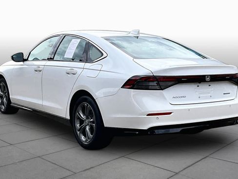 Used 2023 Honda Accord EX-L image 12