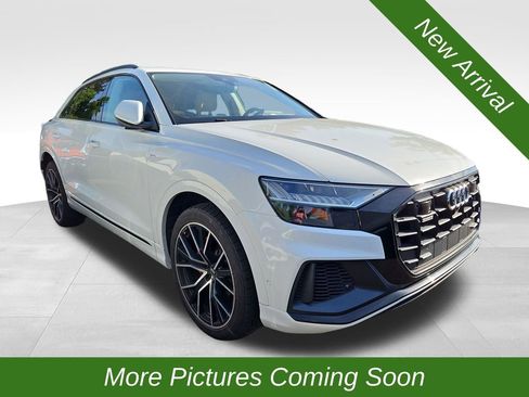Used 2019 Audi Q8 Premium Plus w/ Premium Plus image 1