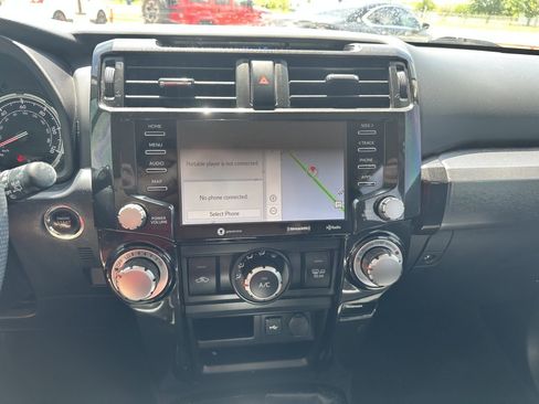 Used 2021 Toyota 4Runner TRD Off-Road Premium w/ Convenience Package (TMS) image 22