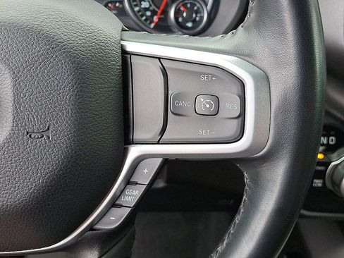 Certified 2022 RAM 1500 Big Horn AWD/4WD image 10
