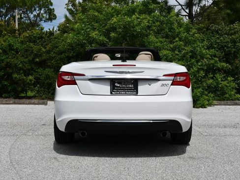 Used 2012 Chrysler 200 Limited FWD image 38