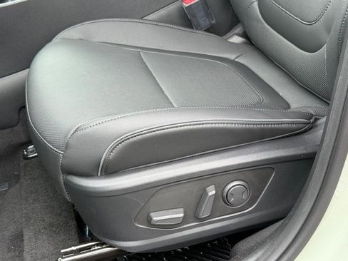 New 2025 Hyundai Santa Cruz Limited image 19