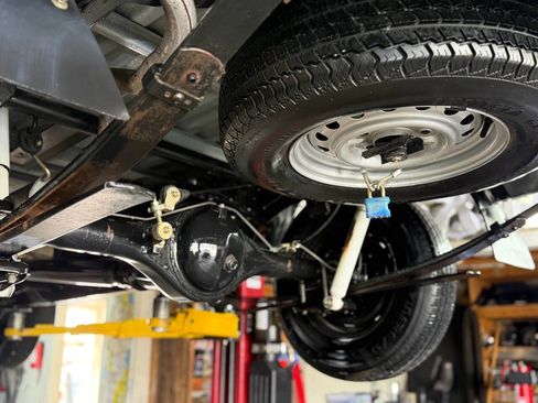 Used 1991 Toyota Pickup 2WD Regular Cab image 34