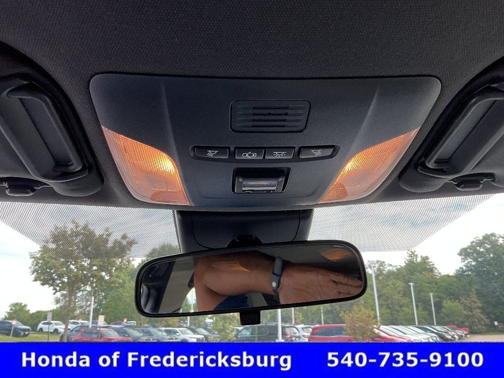 Used 2021 Toyota Corolla SE FWD image 26