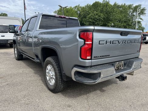 Used 2024 Chevrolet Silverado 2500 LTZ w/ LTZ Plus Package AWD/4WD image 9