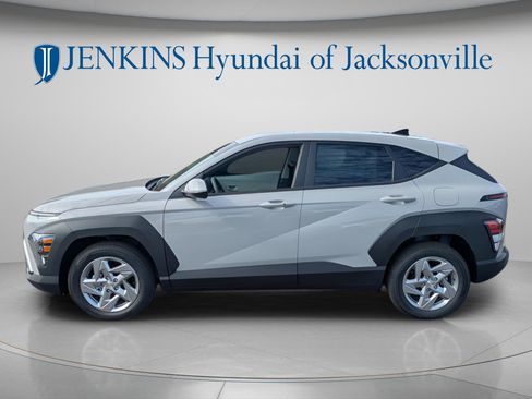 New 2026 Hyundai Kona SE FWD image 6