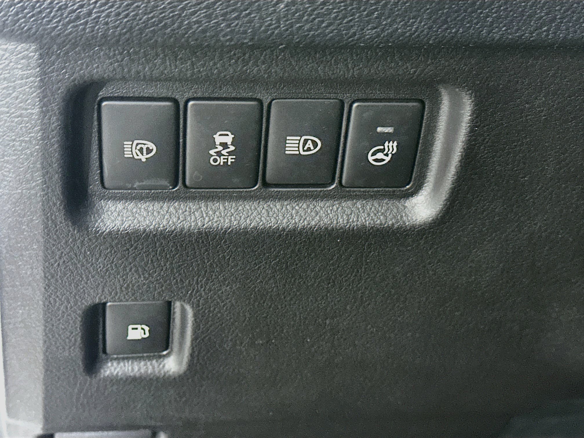 Used 2023 Lexus GX 460 Premium w/ Premium Package AWD/4WD image 16