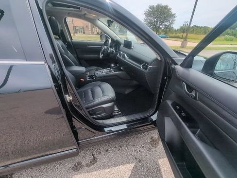 Used 2025 MAZDA CX-5 AWD 2.5 S w/ Preferred Package image 3