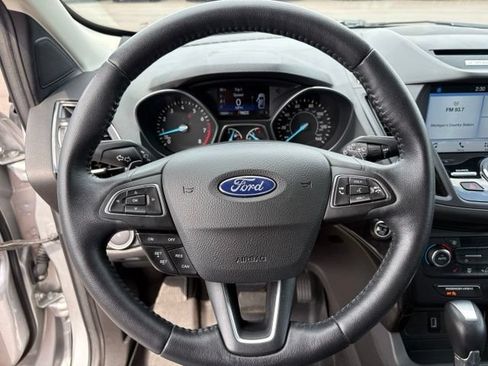 Used 2017 Ford Escape Titanium FWD image 24