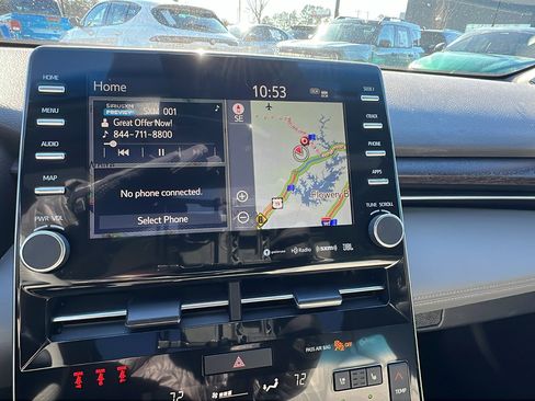 Used 2019 Toyota Avalon XLE image 32