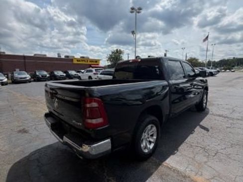 Used 2024 RAM 1500 Laramie AWD/4WD image 5