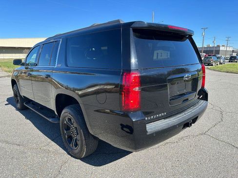 Used 2019 Chevrolet Suburban LT w/ Z71 Midnight Edition image 4