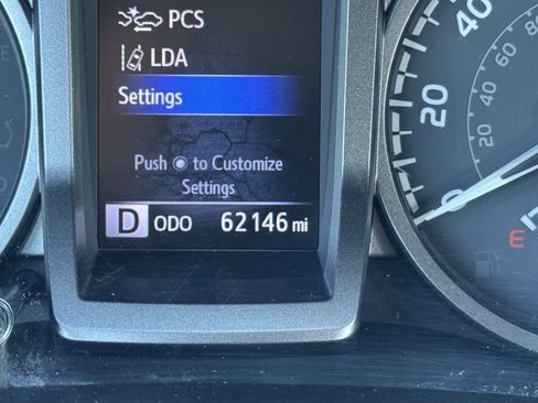 Used 2020 Toyota Tacoma TRD Off-Road image 20