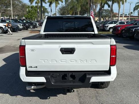 Used 2024 Toyota Tacoma SR5 w/ SR5 Upgrade Package image 6